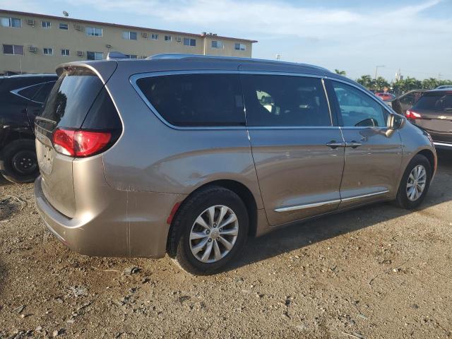 Photo 3 from auction – 2018 CHRYSLER PACIFICA T with VIN 2C4RC1BGXJR149568
