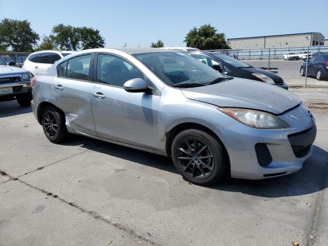 Photo 4 from auction – 2013 MAZDA 3 I with VIN JM1BL1TG5D1831539
