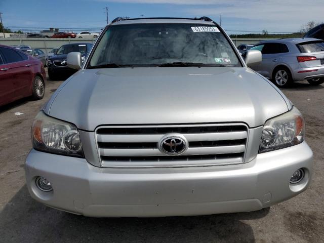 Photo 5 from auction – 2005 TOYOTA HIGHLANDER with VIN JTEEP21A050128780