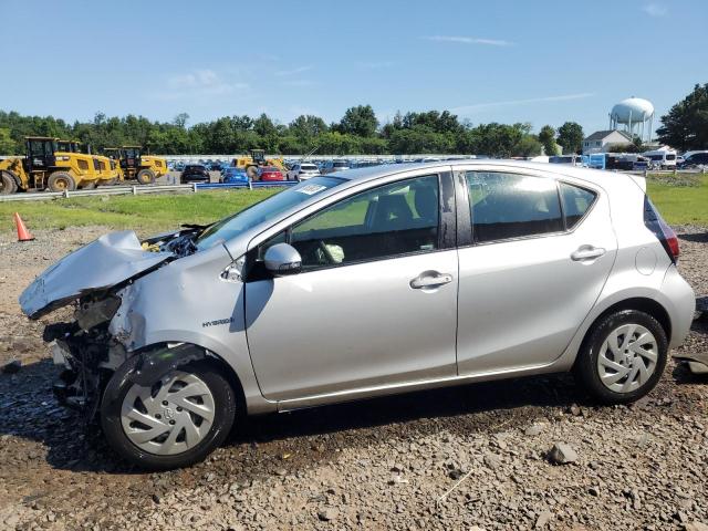 Photo 1 from auction – 2016 TOYOTA PRIUS C with VIN JTDKDTB3XG1590850