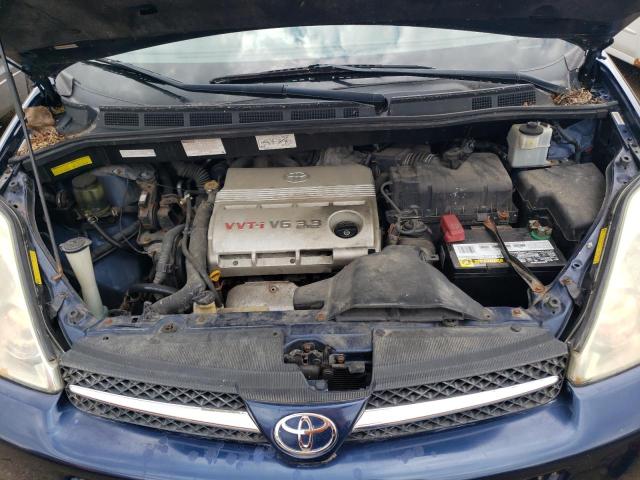 Photo 12 from auction – 2004 TOYOTA SIENNA XLE with VIN 5TDBA22C24S015059