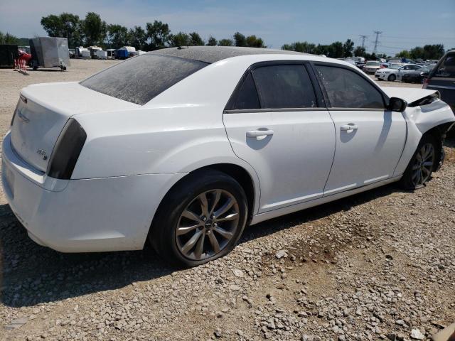 Photo 3 from auction – 2014 CHRYSLER 300 S with VIN 2C3CCAGG2EH383993