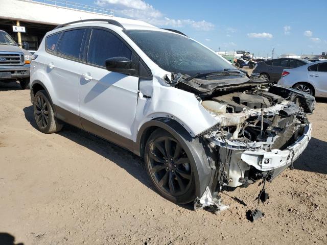 Photo 4 from auction – 2017 FORD ESCAPE SE with VIN 1FMCU0GD9HUA15087