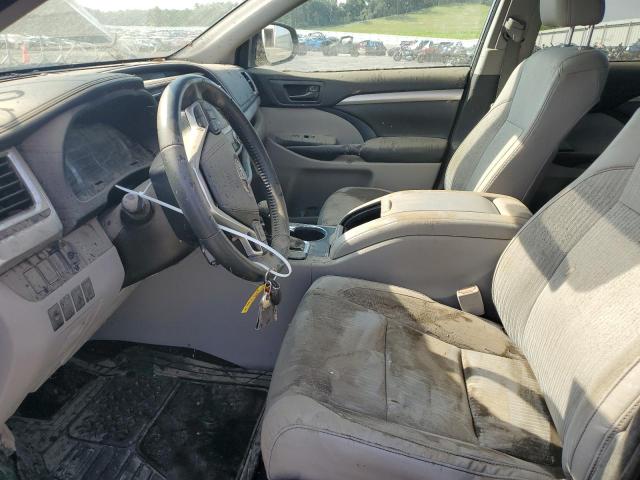 Photo 7 from auction – 2015 TOYOTA HIGHLANDER with VIN 5TDBKRFH2FS187820