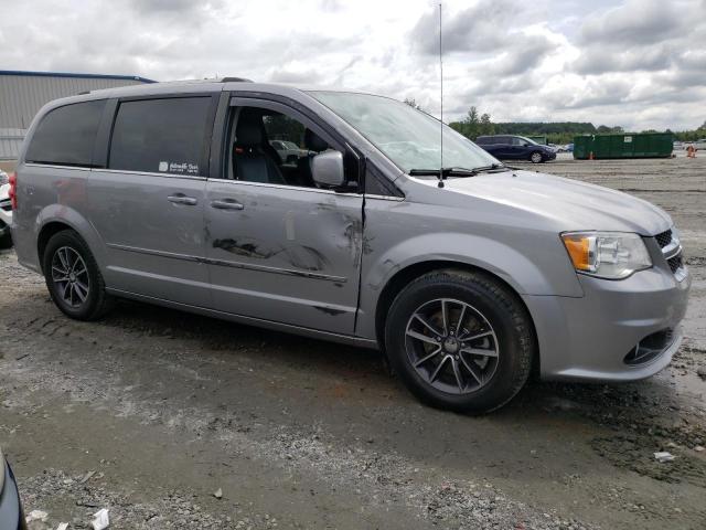 Фото 4 с аукциона – 2017 DODGE GRAND CARA с VIN 2C4RDGCG3HR698358