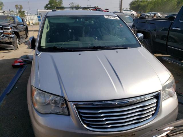 Photo 5 from auction – 2012 CHRYSLER TOWN & COU with VIN 2C4RC1CG7CR345713