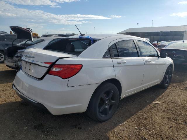 Снимка 3 от търг – 2012 CHRYSLER 200 LX с VIN 1C3CCBAB7CN117506