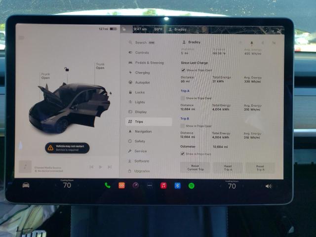 Photo 9 from auction – 2022 TESLA MODEL Y with VIN 7SAYGDEF2NF387990