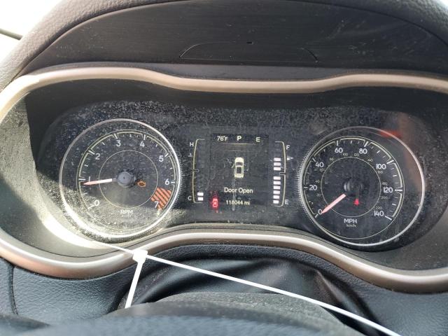 Foto 9 de la subasta – 2014 JEEP CHEROKEE L con VIN 1C4PJMCB7EW183370