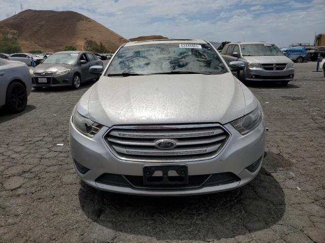Photo 5 from auction – 2017 FORD TAURUS LIM with VIN 1FAHP2F84HG120805