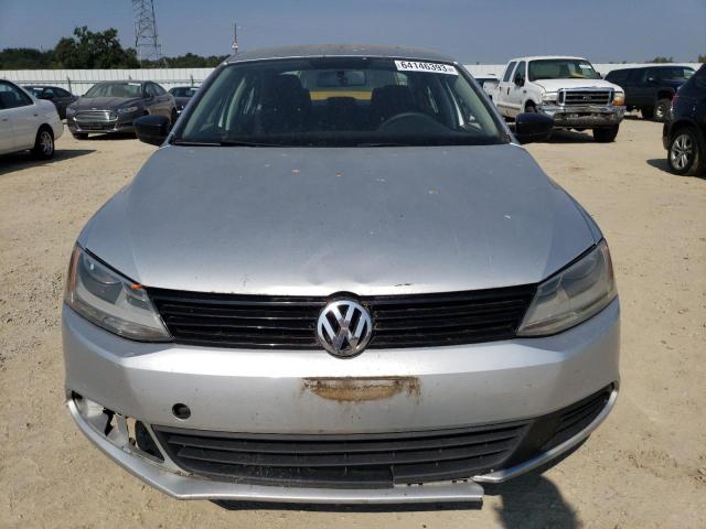 Photo 5 from auction – 2014 VOLKSWAGEN JETTA BASE with VIN 3VW2K7AJ0EM224485