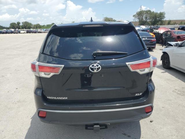 Photo 6 from auction – 2015 TOYOTA HIGHLANDER with VIN 5TDKKRFH8FS051918