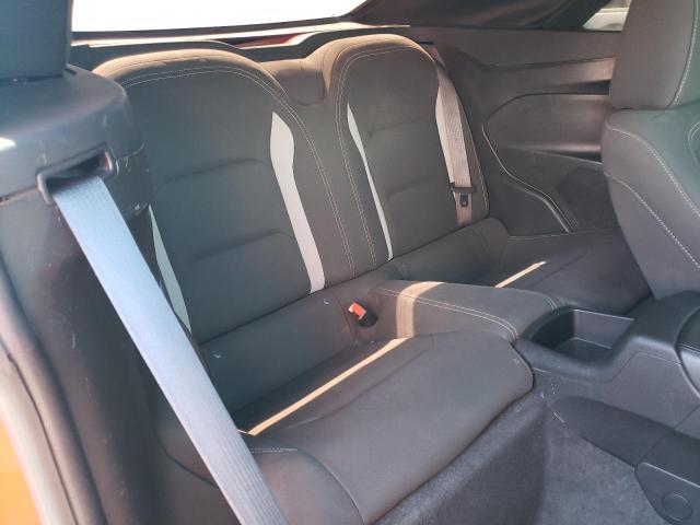 Photo 10 from auction – 2017 CHEVROLET CAMARO LT with VIN 1G1FB3DS3H0190589