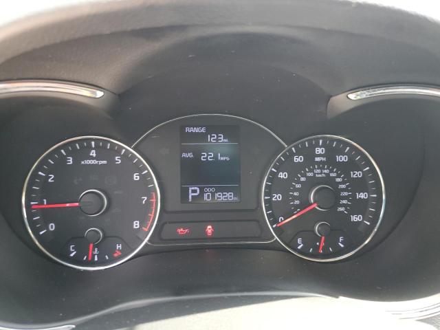 Photo 9 from auction – 2016 KIA FORTE LX with VIN KNAFK4A63G5590137