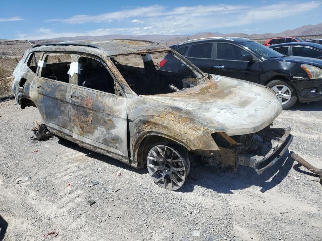 Photo 4 from auction – 2018 VOLKSWAGEN ATLAS SE with VIN 1V2LR2CA1JC521861