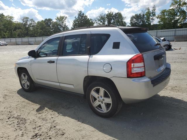 Снимка 2 от търг – 2007 JEEP COMPASS с VIN 1J8FT47W67D401728