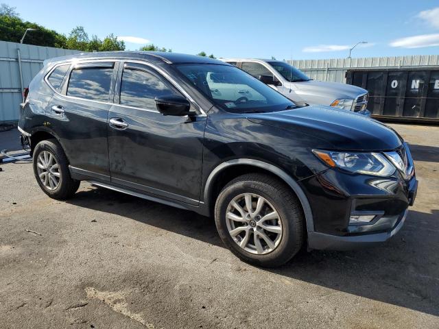 Photo 4 from auction – 2017 NISSAN ROGUE S with VIN KNMAT2MV5HP603218