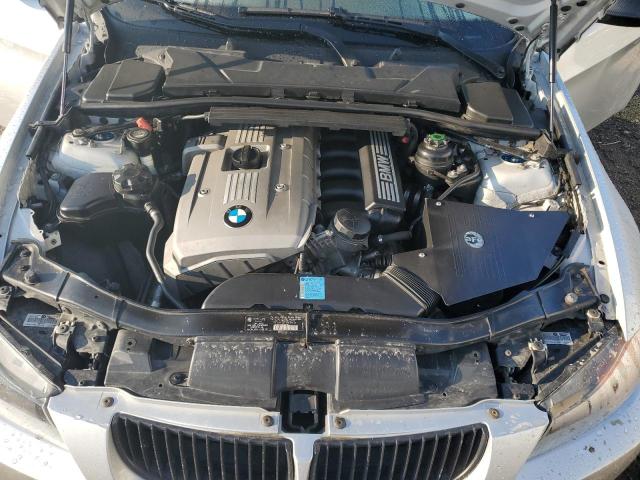 Photo 11 from auction – 2006 BMW 325 I with VIN WBAVB13586KR56639