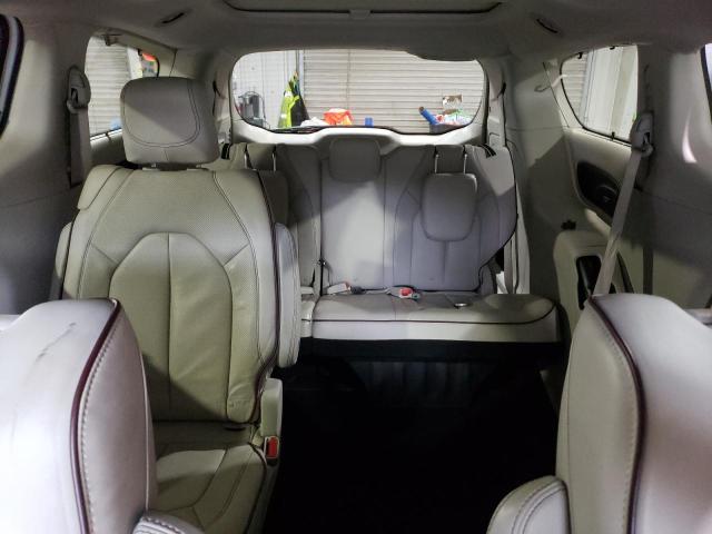 Photo 10 from auction – 2017 CHRYSLER PACIFICA L with VIN 2C4RC1GG1HR812612