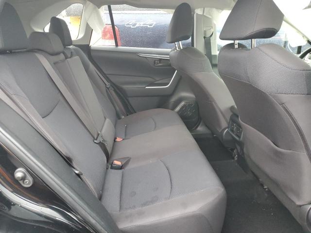 Photo 11 from auction – 2022 TOYOTA RAV4 LE with VIN JTMF1RFV6ND088308