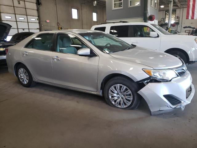 Photo 4 from auction – 2014 TOYOTA CAMRY L with VIN 4T4BF1FK9ER341761