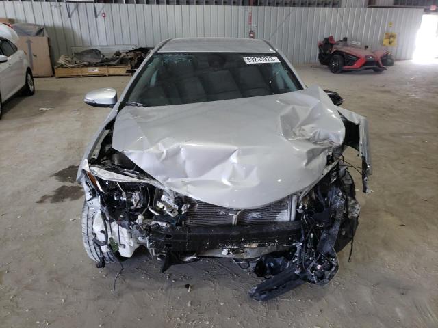 Photo 5 from auction – 2018 TOYOTA COROLLA L with VIN 5YFBURHE3JP799183