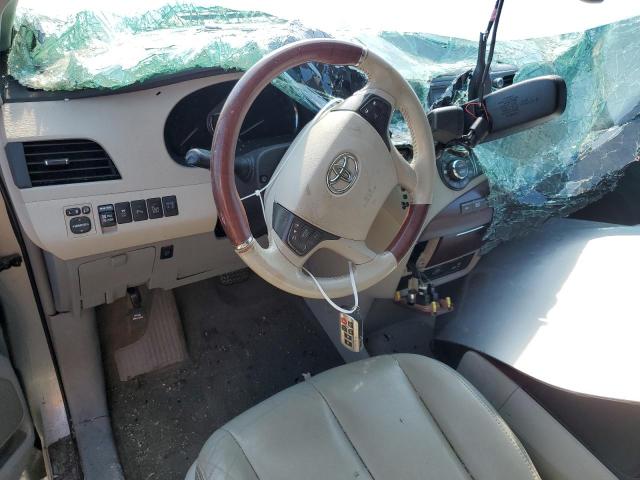 Photo 8 from auction – 2014 TOYOTA SIENNA XLE with VIN 5TDYK3DC5ES419436