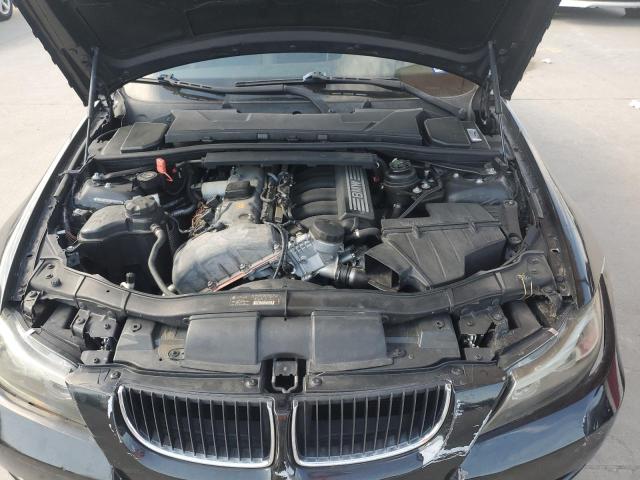 Photo 11 from auction – 2006 BMW 325 I with VIN WBAVB13556PT22451
