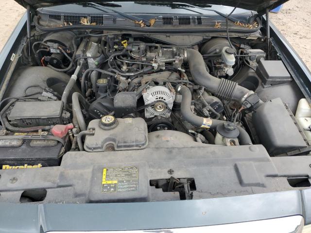 Photo 11 from auction – 2003 MERCURY GRAND MARQ with VIN 2MEFM74W03X635214
