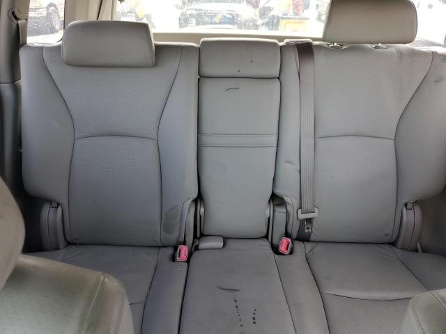 Photo 10 from auction – 2006 TOYOTA HIGHLANDER with VIN JTEDW21A860002635