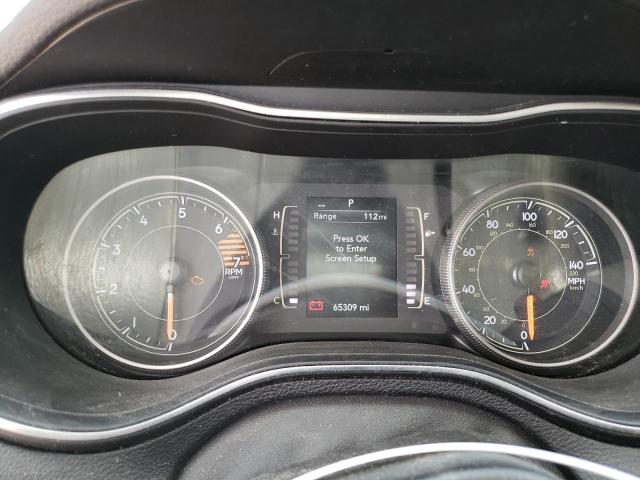 Photo 9 from auction – 2019 JEEP CHEROKEE L with VIN 1C4PJLCB1KD273258