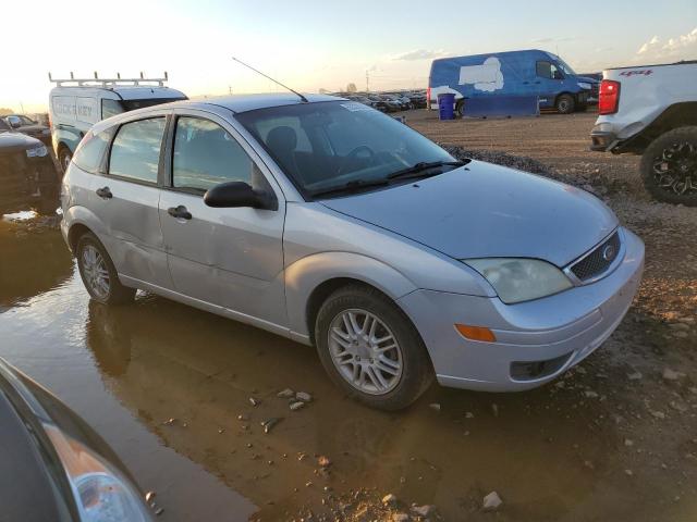 Photo 4 from auction – 2005 FORD FOCUS ZX5 with VIN 3FAFP37N45R133818