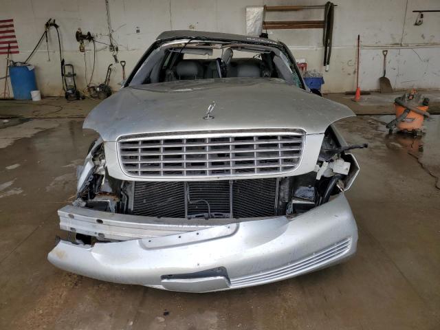 Photo 5 from auction – 2003 CADILLAC DEVILLE with VIN 1G6KD54Y93U151011