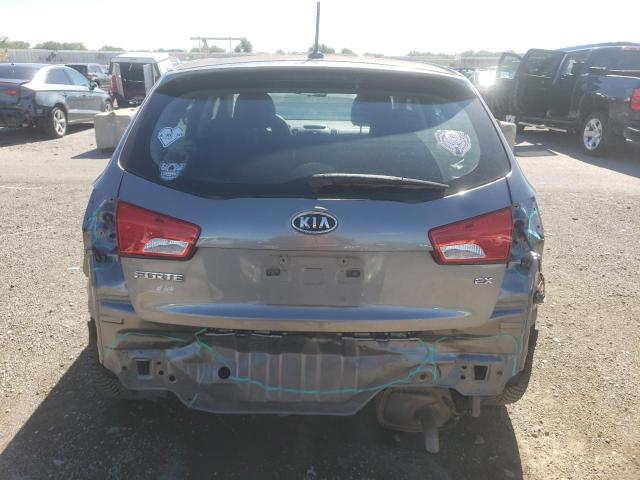 Photo 6 from auction – 2012 KIA FORTE with VIN KNAFU5A2XC5569793