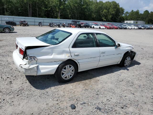 Photo 3 from auction – 2001 TOYOTA CAMRY with VIN 4T1BG22K31U809612