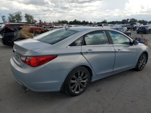 Photo 3 from auction – 2012 HYUNDAI SONATA SE with VIN 5NPEC4AB1CH372572