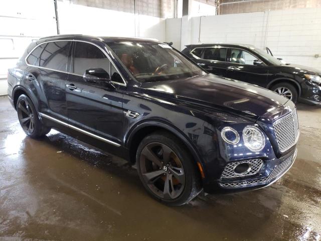 Снимка 4 от търг – 2017 BENTLEY BENTAYGA с VIN SJAAC2ZV6HC012719