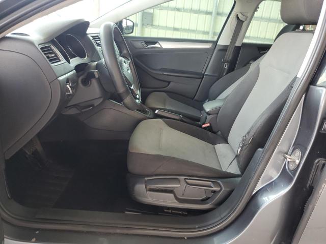 Photo 7 from auction – 2017 VOLKSWAGEN JETTA S with VIN 3VW2B7AJ0HM381924