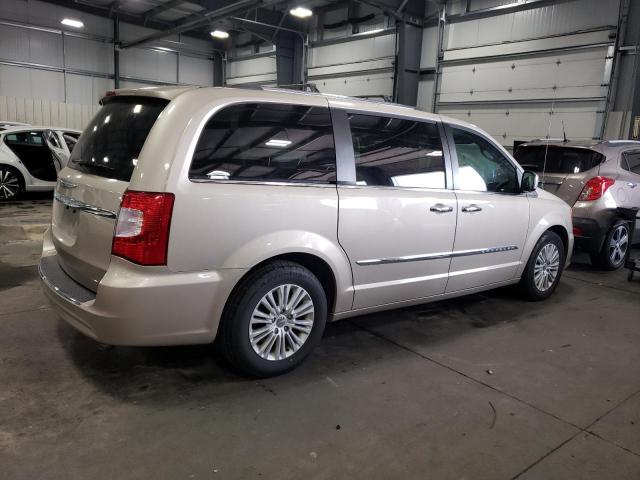 Photo 3 from auction – 2015 CHRYSLER TOWN & COU with VIN 2C4RC1JG1FR714900
