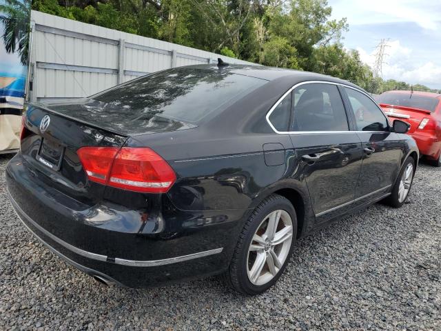 Photo 3 from auction – 2013 VOLKSWAGEN PASSAT SEL with VIN 1VWCM7A32DC078753
