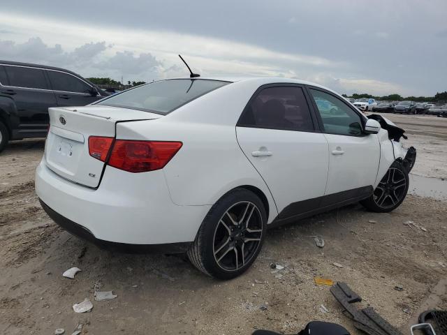 Photo 3 from auction – 2013 KIA FORTE EX with VIN KNAFU4A24D5717934