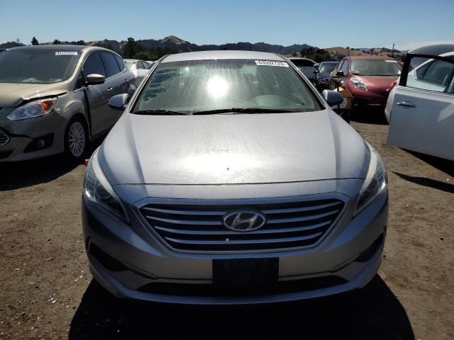 Photo 5 from auction – 2016 HYUNDAI SONATA SE with VIN 5NPE24AF4GH367071