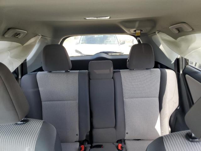 Photo 10 from auction – 2015 TOYOTA RAV4 LE with VIN 2T3BFREV5FW267140
