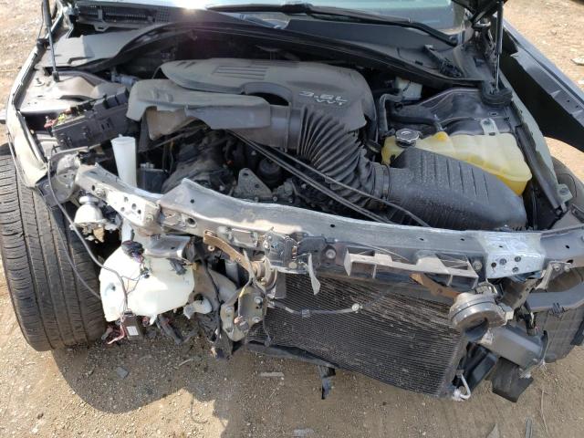 Photo 11 from auction – 2018 CHRYSLER 300 LIMITE with VIN 2C3CCAEG2JH140326