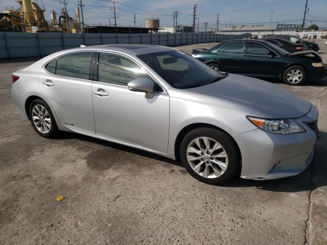 Photo 4 from auction – 2015 LEXUS ES 300H with VIN JTHBW1GG8F2081146