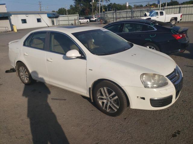 Photo 4 from auction – 2007 VOLKSWAGEN JETTA WOLF with VIN 3VWEF71K67M073021