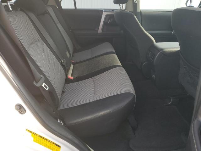 Photo 10 from auction – 2022 TOYOTA 4RUNNER SR with VIN JTEEU5JR9N5259578