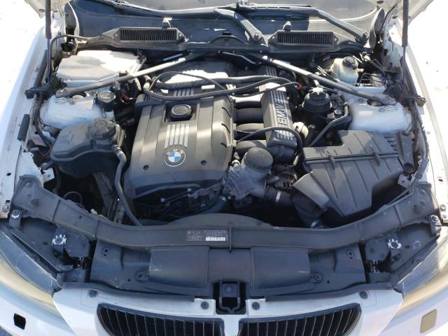 Photo 11 from auction – 2007 BMW 328 XI with VIN WBAVC93587KX59483