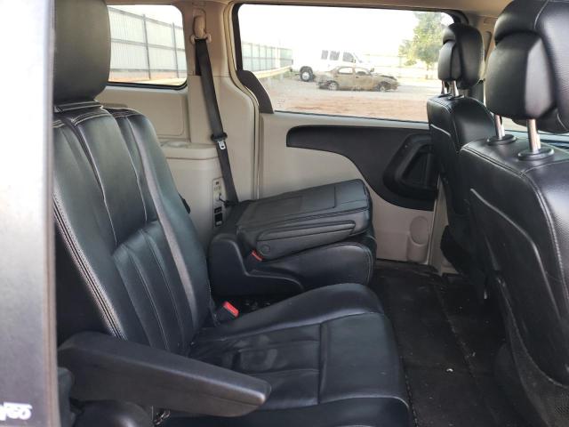 Photo 11 from auction – 2013 CHRYSLER TOWN & COU with VIN 2C4RC1BG4DR721092