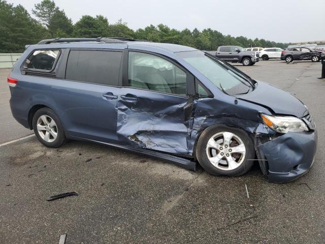 Photo 4 from auction – 2014 TOYOTA SIENNA LE with VIN 5TDKK3DCXES503581